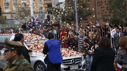   Cortejo fúnebre del ex Presidente Patricio Aylwin recibió homenaje de floristas 