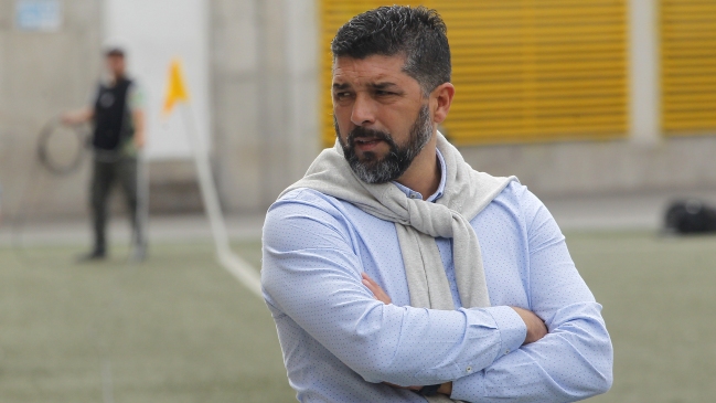 Entrenador que descendió con Unión La Calera asumió la banca de Danubio en Uruguay Entrenador que descendió con Unión La Calera asumió la banca de Danubio en Uruguay
