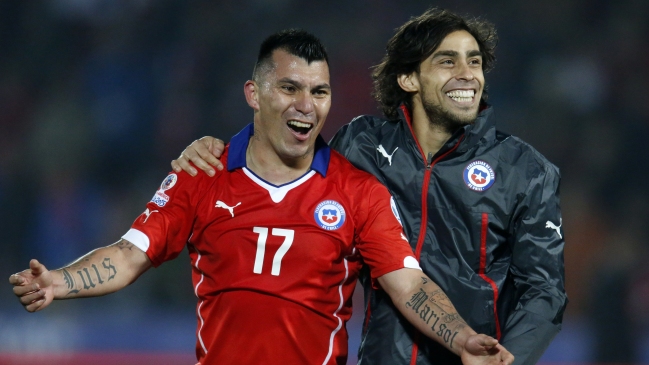 Gary Medel: Vamos a extrañar mucho a Jorge Valdivia porque es el único distinto que tenemos