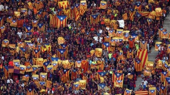 Juez permitió banderas catalanas en la final de la Copa del Rey Juez permitió banderas catalanas en la final de la Copa del Rey