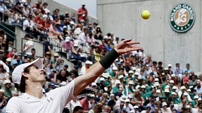 Murray se reencontró con su tenis para avanzar a octavos en París Murray se reencontró con su tenis para avanzar a octavos en París