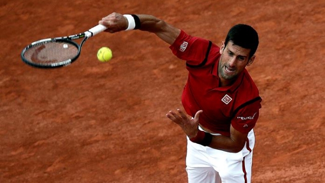 Novak Djokovic avanzó sin contratiempos a octavos de final en Roland Garros Novak Djokovic avanzó sin contratiempos a octavos de final en Roland Garros
