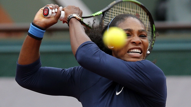 Serena Williams tuvo su tarea más difícil para pasar a semifinales en París Serena Williams tuvo su tarea más difícil para pasar a semifinales en París