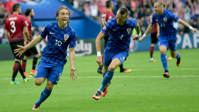 Croacia triunfó ante Turquía en su debut por el Grupo D en la Eurocopa Croacia triunfó ante Turquía en su debut por el Grupo D en la Eurocopa