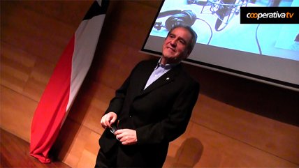   Las memorias de Sergio Campos tuvieron concurrido lanzamiento 