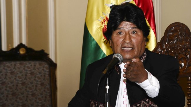 Canal 13 salió al paso por denuncia de Evo Morales a periodista Canal 13 salió al paso por denuncia de Evo Morales a periodista