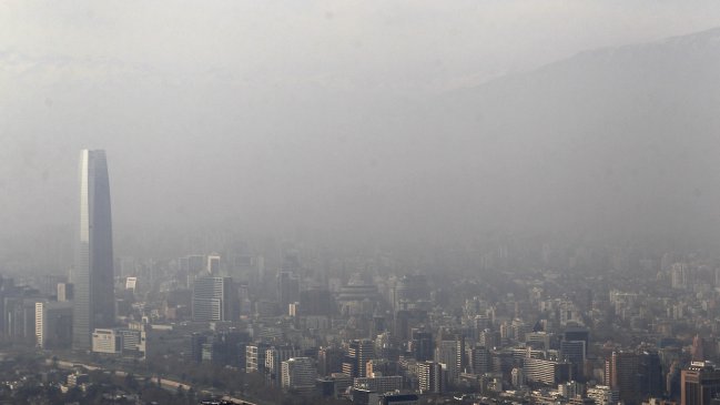 Intendencia decretó alerta ambiental para este sábado en Santiago Intendencia decretó alerta ambiental para este sábado en Santiago