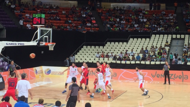 Chile venció a Perú en el inicio del Sudamericano de Baloncesto Chile venció a Perú en el inicio del Sudamericano de Baloncesto