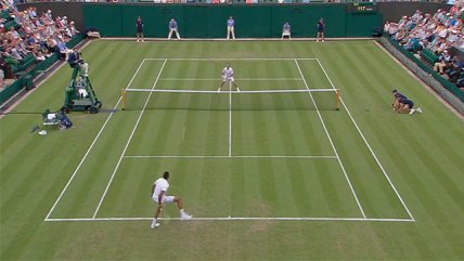   Nick Kyrgios logró un punto de antología en Wimbledon 