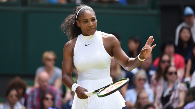 Serena Williams superó sin problemas a Annika Beck y sumó su triunfo 300 en Grand Slam Serena Williams superó sin problemas a Annika Beck y sumó su triunfo 300 en Grand Slam
