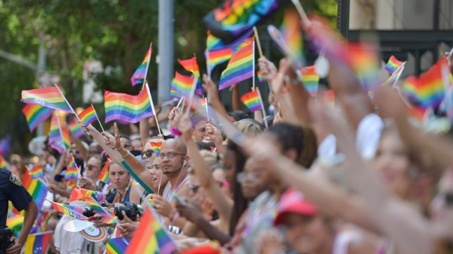 Primer ministro de Canadá desfiló en marcha por el Orgullo Gay