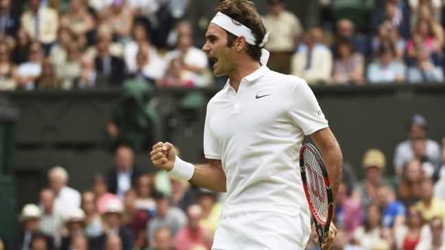 Federer alcanzó cuartos en Wimbledon e igualó victorias de Navratilova en Grand Slams Federer alcanzó cuartos en Wimbledon e igualó victorias de Navratilova en Grand Slams