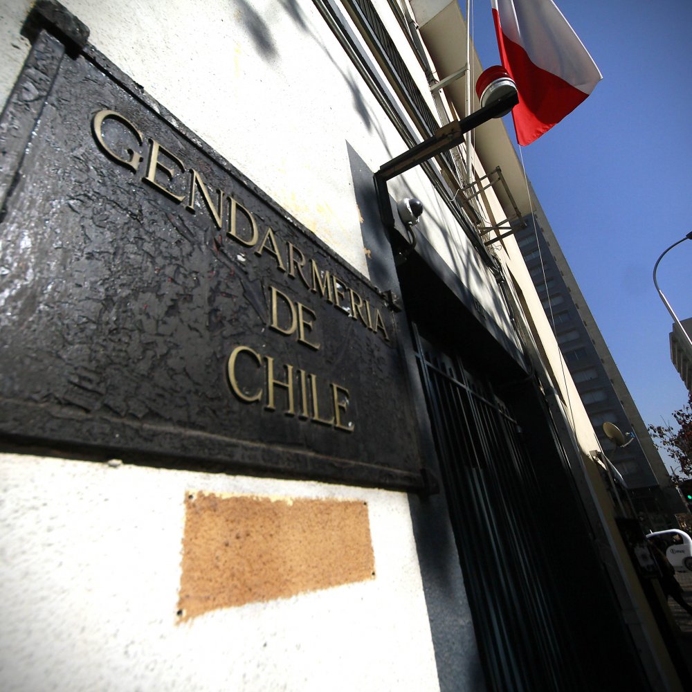 Desvinculan a 123 funcionarios de Gendarmería por uso de licencias médicas injustificadas