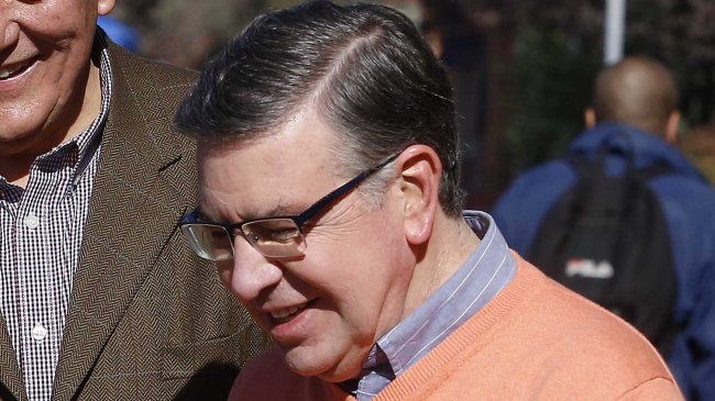 Joaquín Lavín renunció a ser candidato a alcalde de Santiago