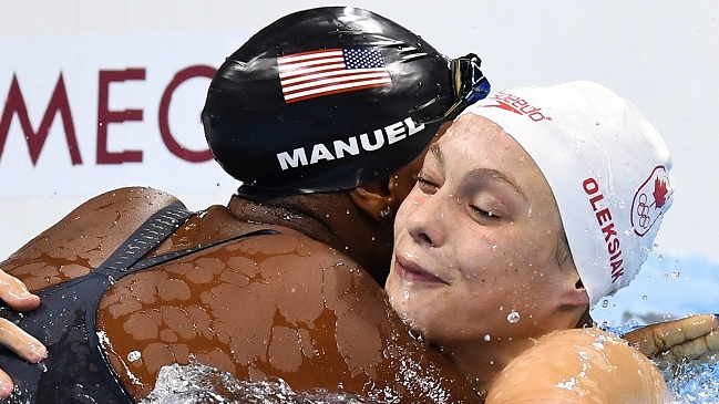 Estadounidense y canadiense compartieron el oro en los 100 libre de la natación femenina Estadounidense y canadiense compartieron el oro en los 100 libre de la natación femenina