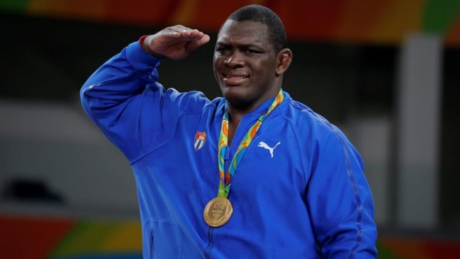 Mijain López ganó tercer oro consecutivo en lucha grecorromana en Río Mijain López ganó tercer oro consecutivo en lucha grecorromana en Río