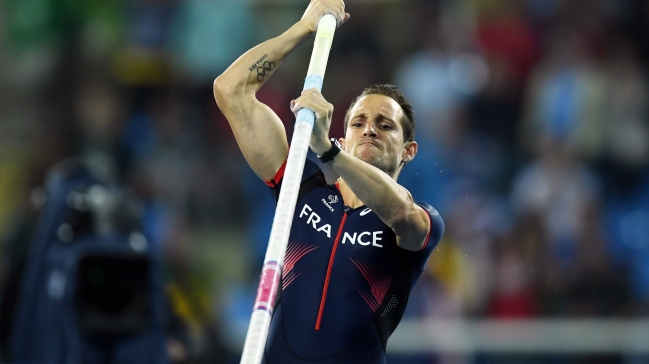 Francés que ganó plata en garrocha criticó al público brasileño por pifias Francés que ganó plata en garrocha criticó al público brasileño por pifias