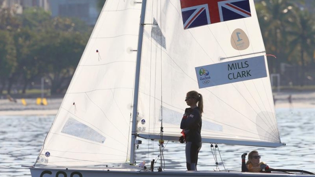 Equipo de Gran Bretaña logró el oro en vela 470 femenina Equipo de Gran Bretaña logró el oro en vela 470 femenina