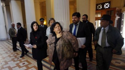   Diputados PC se querellaron contra Lucía Hiriart por caso CEMA 