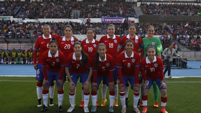Selección femenina de Chile se estrenó en el Estadio Nacional con un triunfo ante Uruguay Selección femenina de Chile se estrenó en el Estadio Nacional con un triunfo ante Uruguay