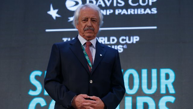 Fiscalía solicitó allanamientos a domicilios de Hinzpeter y otros ex funcionarios de la Federación de Tenis Fiscalía solicitó allanamientos a domicilios de Hinzpeter y otros ex funcionarios de la Federación de Tenis