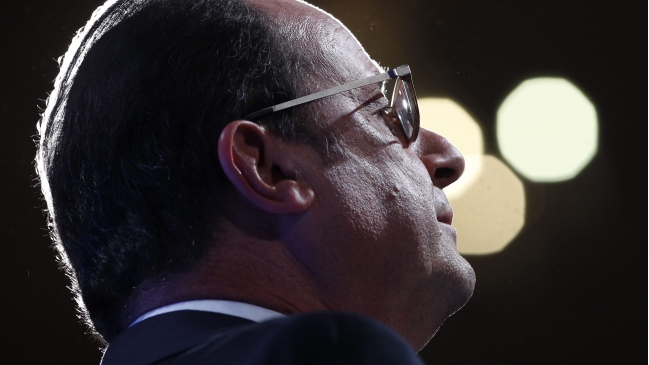 Presidente Hollande rechaza una 