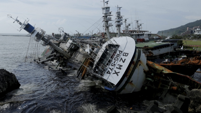 Súper tifón causa un muerto y 51 heridos en su paso por Taiwán