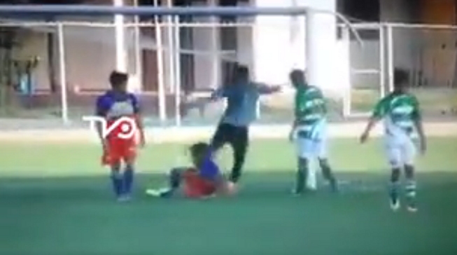 ANFA sancionó con cuatro años a portero que fracturó a jugador de Tercera División ANFA sancionó con cuatro años a portero que fracturó a jugador de Tercera División