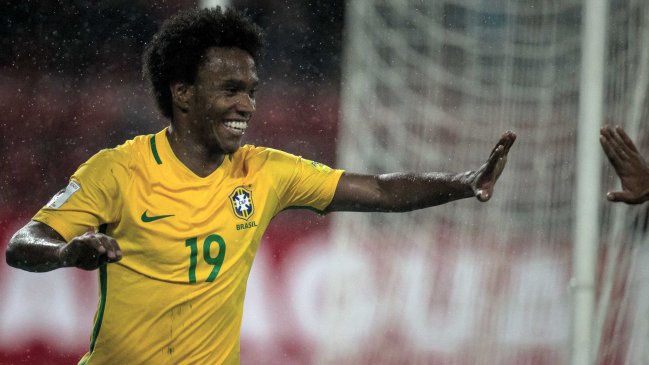 Resumen: Brasil es nuevo líder y Chile se mantuvo en la lucha por ir a Rusia Resumen: Brasil es nuevo líder y Chile se mantuvo en la lucha por ir a Rusia