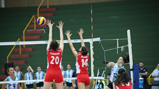 Chile debutó con derrota en el Sudamericano sub 20 de voleibol femenino Chile debutó con derrota en el Sudamericano sub 20 de voleibol femenino