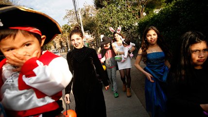   Tus Años Cuentan: La celebración de Halloween 
