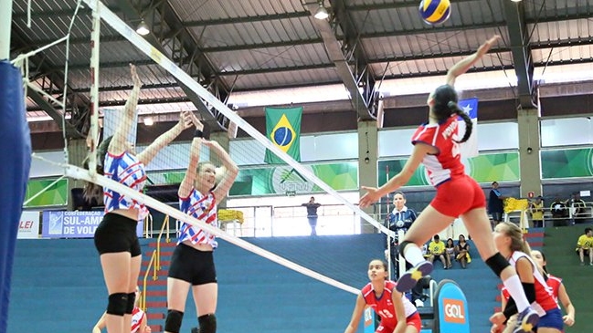 Chile triunfó ante Paraguay y finalizó en el quinto lugar del Sudamericano sub 20 de voleibol femenino Chile triunfó ante Paraguay y finalizó en el quinto lugar del Sudamericano sub 20 de voleibol femenino