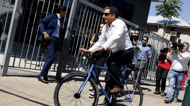 Martelli declaró por posibles aportes de Ripley a la campaña de Bachelet