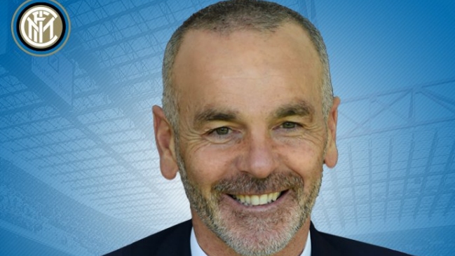 Stefano Pioli es el nuevo entrenador de Gary Medel en Inter de Milán