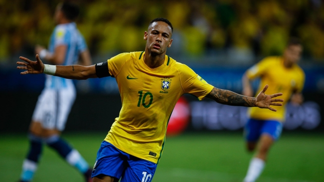 Brasil apabulló a Argentina en el clásico sudamericano y mantuvo el liderato Brasil apabulló a Argentina en el clásico sudamericano y mantuvo el liderato
