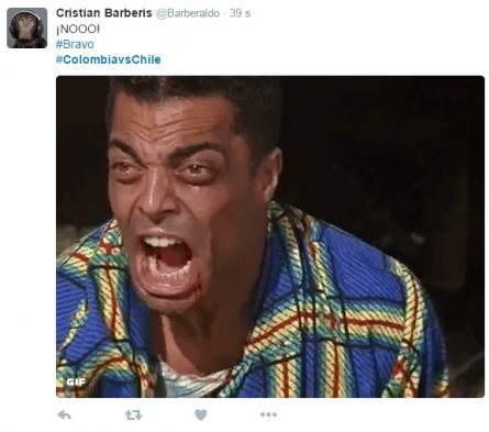 Chile empató sin goles con Colombia en Barranquilla y los usuarios en las redes sociales dieron rienda suelta a su creatividad, con memes sobre el intenso calor y las desafortunadas lesiones que mermaron el despliegue de la Roja. Chile empató sin goles con Colombia en Barranquilla y los usuarios en las redes sociales dieron rienda suelta a su creatividad, con memes sobre el intenso calor y las desafortunadas lesiones que mermaron el despliegue de la Roja.