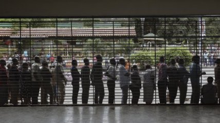 Haitianos eligen este domingo a su futuro presidente entre 27 candidatos    Haitianos eligen este domingo a su futuro presidente entre 27 candidatos