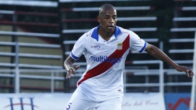 Curicó Unido venció en friccionado duelo a San Marcos y le quitó el liderato en Primera B Curicó Unido venció en friccionado duelo a San Marcos y le quitó el liderato en Primera B