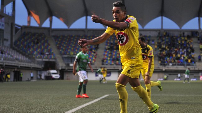 San Luis se acercó a la Copa Sudamericana tras vencer a Audax Italiano San Luis se acercó a la Copa Sudamericana tras vencer a Audax Italiano