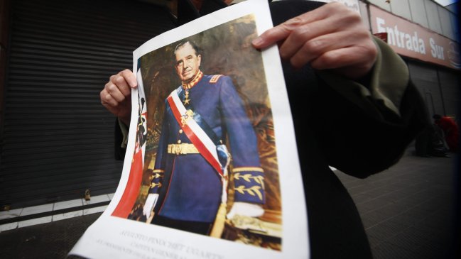 Este sábado se conmemoran 10 años de la muerte de Pinochet