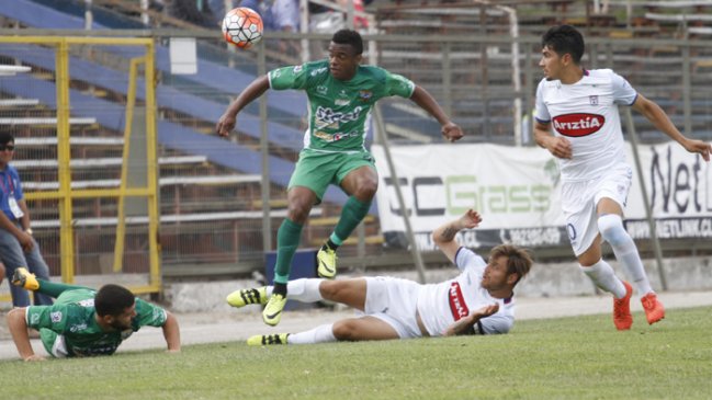 Deportes Melipilla perdió la opción del liderato tras empatar con Trasandino Deportes Melipilla perdió la opción del liderato tras empatar con Trasandino