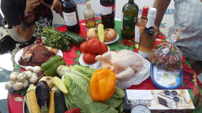 Sernac detectó importantes diferencias en precios de cenas de fin de año Sernac detectó importantes diferencias en precios de cenas de fin de año