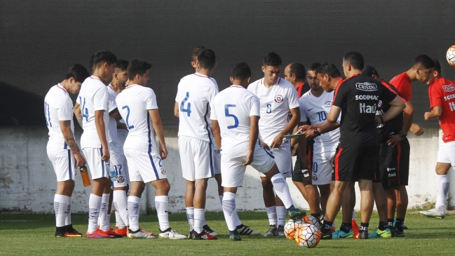 Héctor Robles entregó nómina provisional de Chile para el Sudamericano sub 20 Héctor Robles entregó nómina provisional de Chile para el Sudamericano sub 20