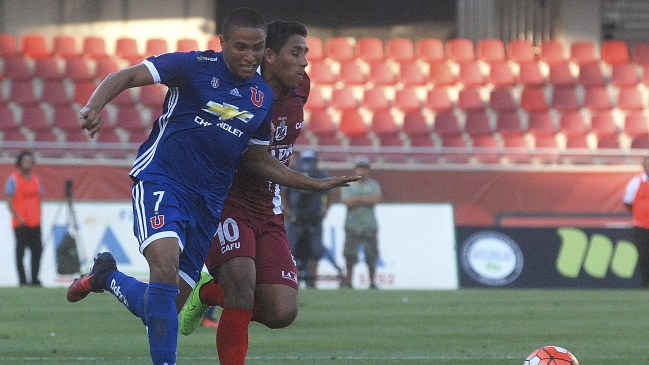 U. de Chile venció en la agonía a La Serena en el estreno de Guillermo Hoyos