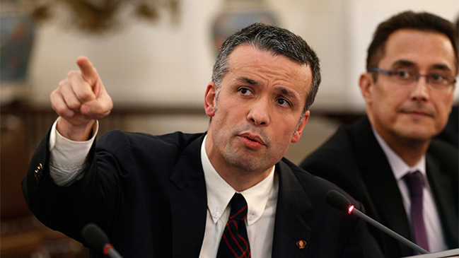 Óscar Landerretche: Fue un atentado realmente muy violento y cobarde