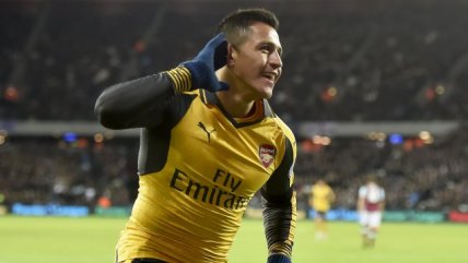  The Telegraph destacó a Alexis como el mejor delantero  