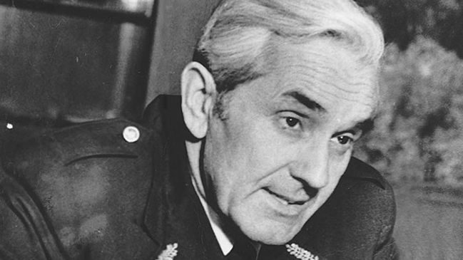 PDI detuvo a coronel (r) de la FACh por torturas contra general Bachelet PDI detuvo a coronel (r) de la FACh por torturas contra general Bachelet