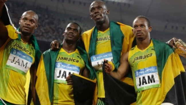 Usain Bolt ya devolvió la medalla de oro retirada por positivo de Carter Usain Bolt ya devolvió la medalla de oro retirada por positivo de Carter