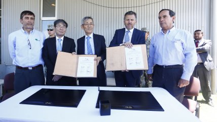   Japón donó 500 mil litros de retardante para combatir los incendios forestales 