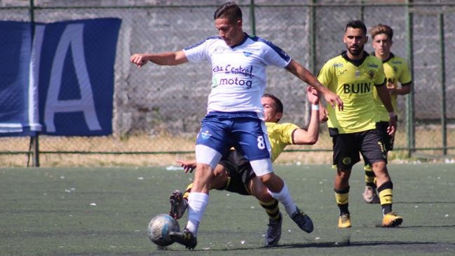 Mejor jugador del fútbol amateur de 2016 defenderá la camiseta de Palestino Mejor jugador del fútbol amateur de 2016 defenderá la camiseta de Palestino